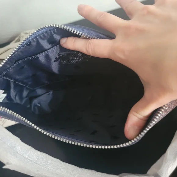 Kate Spade Lola Glitter Crossbody - Picture 10 of 12